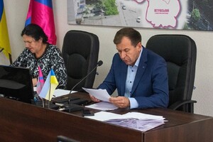 Оксана Бондар і мер-зрадник Іван Столбовий 