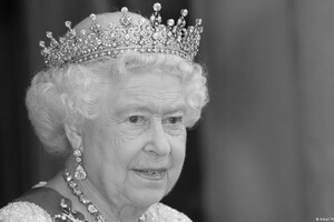 Смерть Єлизавети II підвела риску під багатим на катастрофи 20 століттям