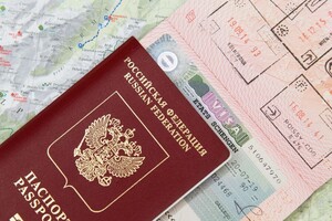 Дев'ять країн Європи перестали приймати від росіян документи на туристичні візи 