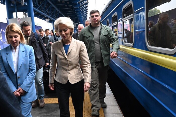 Голова Єврокомісії втретє за час війни прибула до Києва