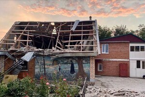 Пошкодженні ліцей та дитячий садок: ворог атакував Дніпропетровщину 