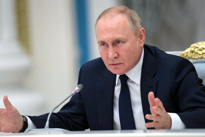 Российский диктатор заявил о готовности использовать ядерное оружие