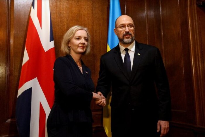 Британія готова допомогти Україні із закупівлею газу – Шмигаль