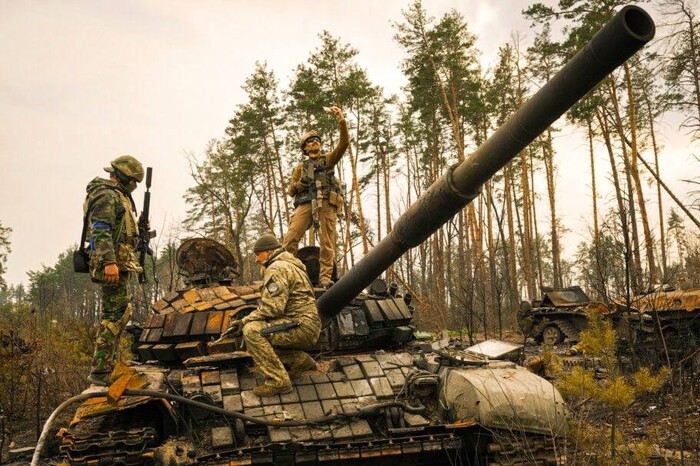 18 танків та 20 бойових машин: втрати ворога за добу