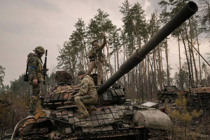 18 танков и 20 боевых машин: потери врага за сутки
