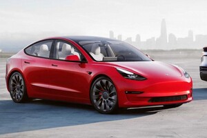 У Tesla заявили, що їм поки що не було відомо про будь-які гарантійні претензії
