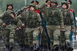 Протягом усього часу війни Росія стикалася з проблемами навчання та оснащення