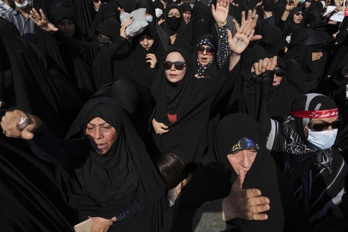 Десятки людей загинули під час масових протестів в Ірані