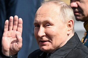 Демократичний світ чекає, коли в Росії завершиться епоха Путіна