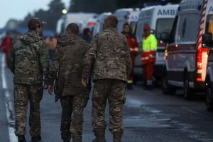 Частину військових, які пережили полон, відправлять на лікування за кордон