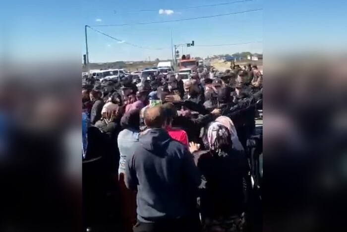 Протести у Росії: поліція відкрила стрілянину на мітингу в Дагестані