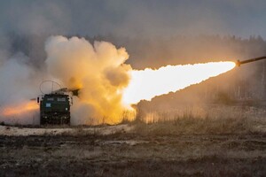 Зруйнована школа та приватні будинки: рашисти накрили вогнем Миколаївщину  