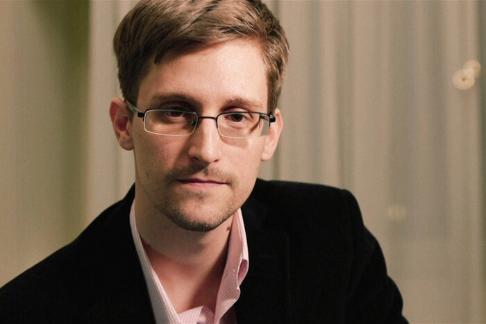 США відреагували на російське громадянство Сноудена