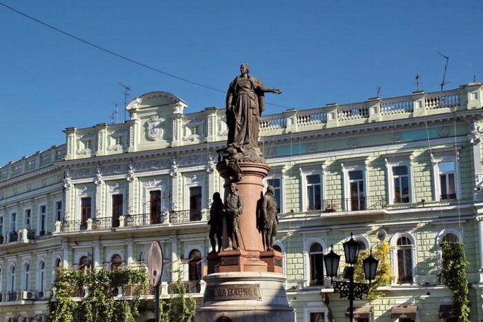 Одеська міськрада провалила голосування за демонтаж пам’ятника Катерині II