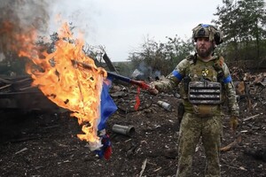 Місцеве населення вітало захисників, які повернули село під контроль України