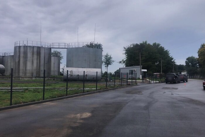 Постачав паливо окупантам: власник АЗС на Запоріжжі отримав підозру