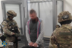 СБУ затримала агента РФ, який приховано фотографував оборонців Одеси (фото)