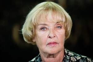 Українська актриса не могла стримати сліз