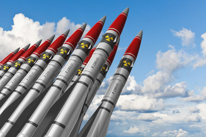 Россия планирует взорвать ядерное оружие возле границ Украины – Times