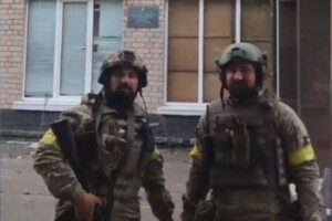 Українські десантники показали відео зі звільненого села у Херсонській області
