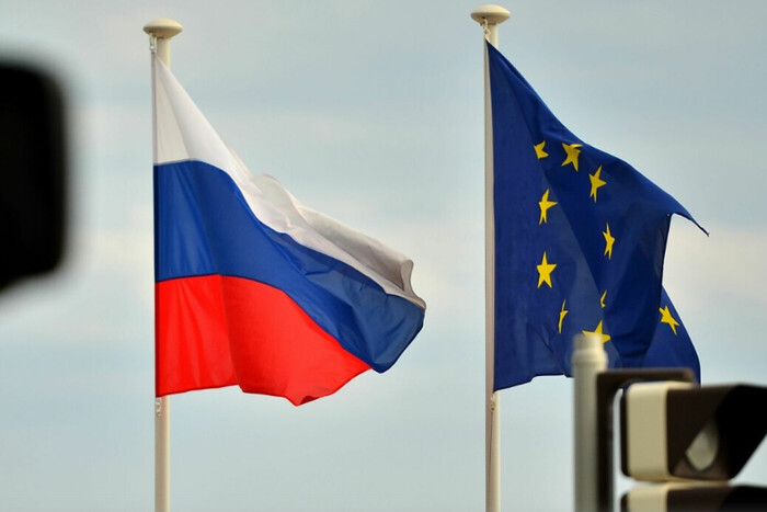 Обмеження цін на нафту. ЄС погодив новий пакет санкцій проти Росії – ЗМІ