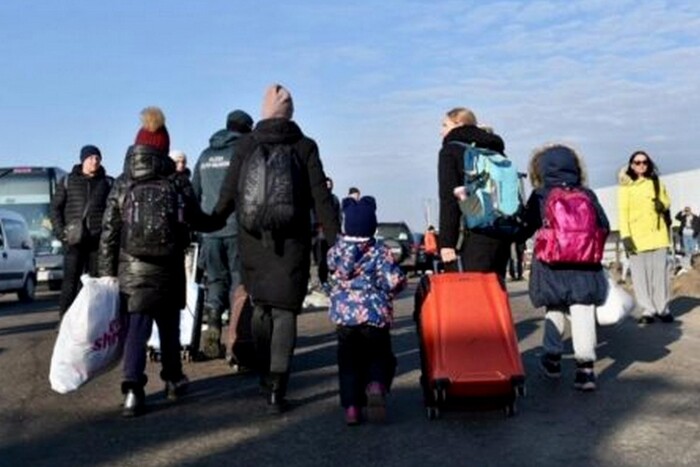Неочікувані цифри: скільки українців прагнуть повернутися додому з-за кордону 