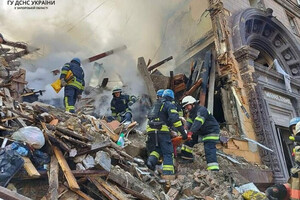 Из-под завалов спасен 21 человек