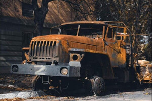 Украинские защитники уничтожили уже 3 862 единиц автомобильной техники и автоцистерн