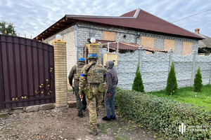 Штаб росіяни облаштували в одному з приватних будинків