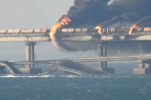 На Кримському мосту вранці 8 жовтня стався потужний вибух