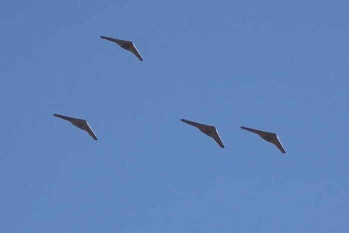 В небе над прибрежными территориями Никополя заметили вражеские дроны