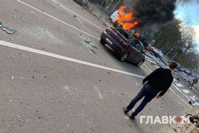 Взрывы в Киеве: первые детали обстрела
