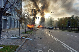 Утром 10 октября рашисты атаковали ракетами центр Киева