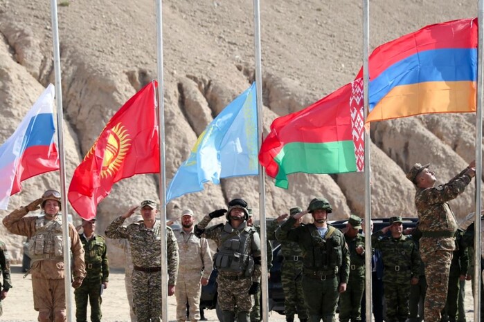Чергова тріщина в ОДКБ: Киргизстан проявив позицію