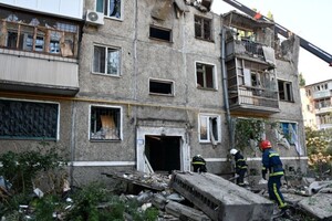 Окупанти вночі обстріляли житловий будинок у Миколаєві