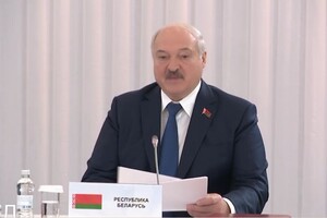 Лукашенко закликав країни СНГ воювати за Путіна (відео)