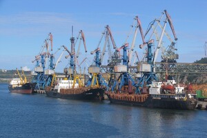 МЗС нагадує власникам суден в окупованих РФ портах про необхідність дотримуватися законів України