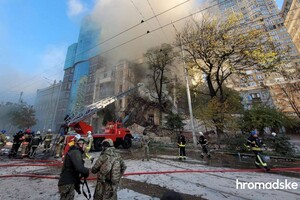 Окупанти атакували Київ дронами-камікадзе