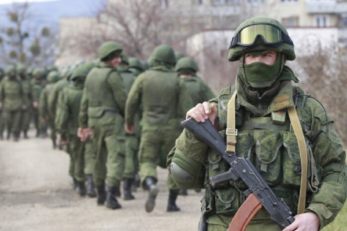Путін перекидає до Білорусі військових та зброю: оновлені дані 