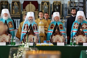 Представники УПЦ МП, які мають проукраїнську позицію, обурені продовженням співпраці «незалежної» УПЦ з Москвою