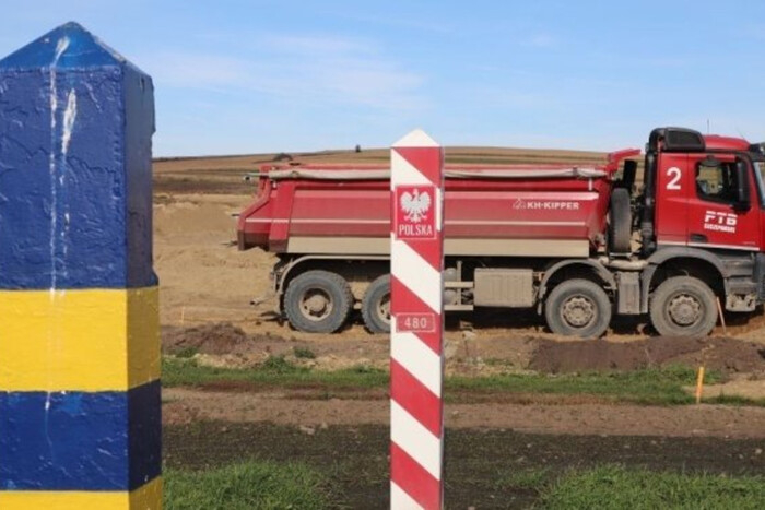 Украина открывает новый пункт пропуска на границе с Евросоюзом: где он находится (фото)