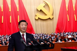 Офіційно затверджений статус Сі Цзіньпіна як «ядра ЦК КПК і всієї партії» відкрив йому шлях до вождизму рівня «великого керманича» Мао Цзедуна