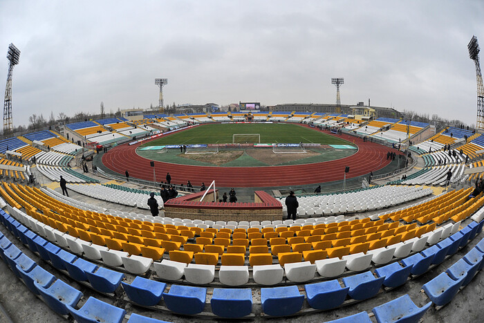 Окупанти хочуть знести футбольний стадіон в Луганську