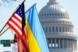 США продовжують допомагати Україні у війні з РФ
