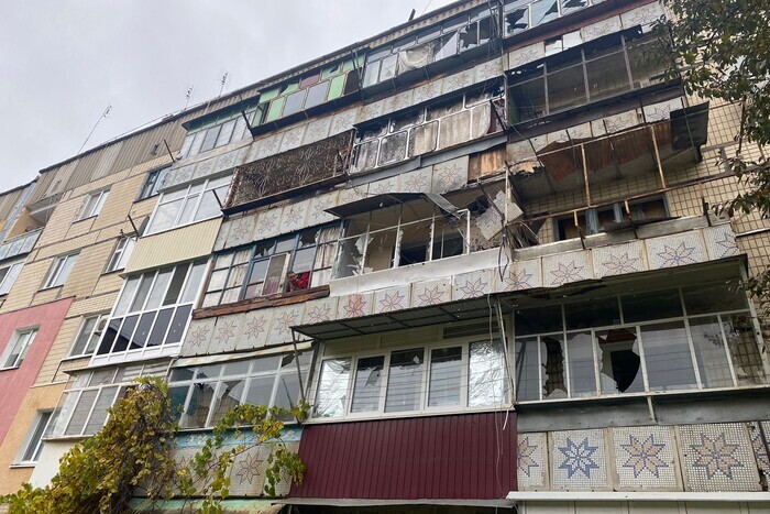 Рашисты обстреляли жилой квартал Марганца: есть раненые (фото)