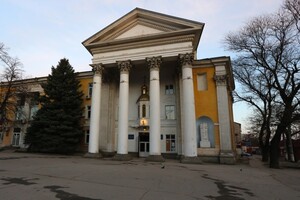 Собор в окупованому Сімферополі передано у державну власність України