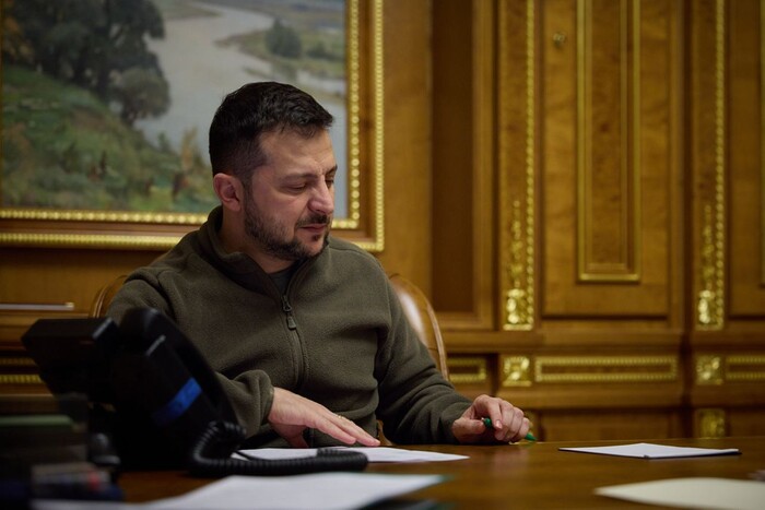 Хворі люди. Зеленський висміяв заяви РФ про атаки на Севастополь із цивільного судна