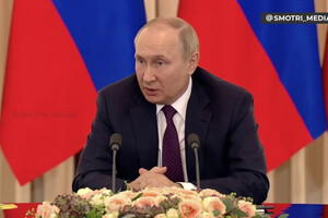 Путин уверяет, что Россия не вышла из зерновой сделки, а приостановила участие