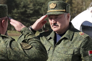 Білоруських військових готують до роботи з ядерною зброєю – представник опозиції