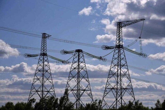 «Укренерго» попередило про відключення електрики у Києві та семи областях